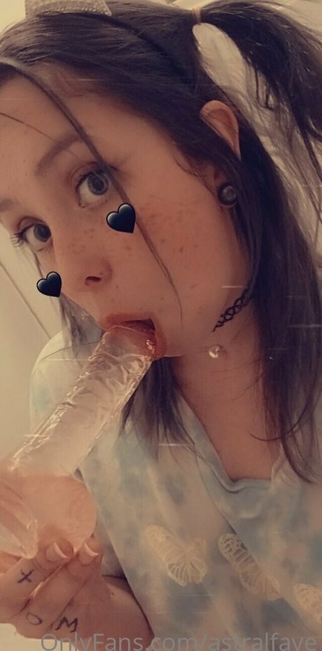 Astralfaye nude leaked OnlyFans pic