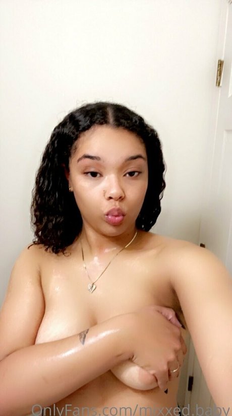 Mixxed.baby nude leaked OnlyFans pic