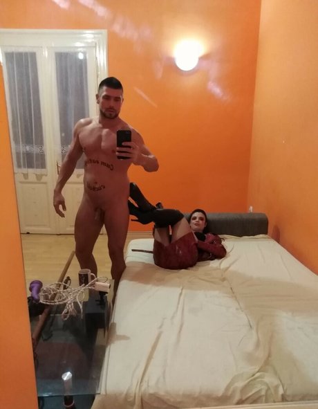 Miracuckold nude leaked OnlyFans pic