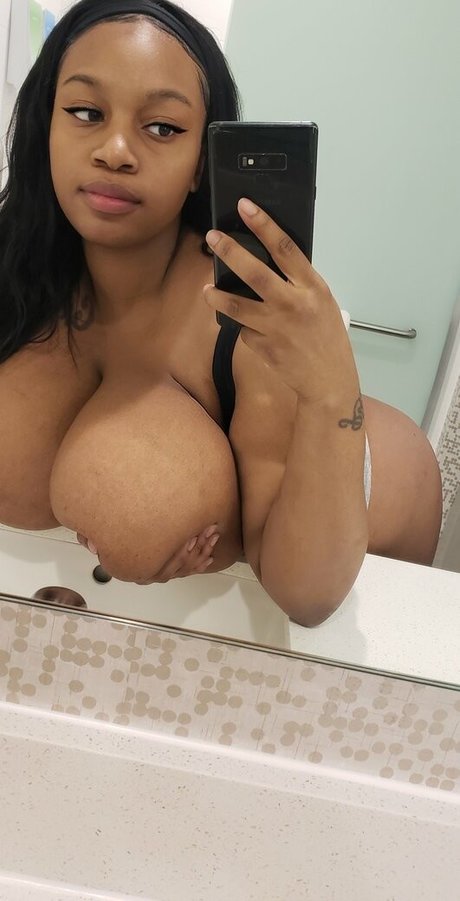 Lashannaisrite nude leaked OnlyFans pic