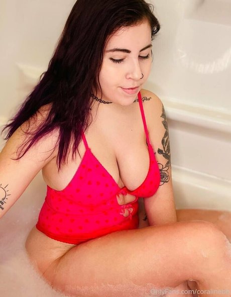 Coralinebb nude leaked OnlyFans photo #17