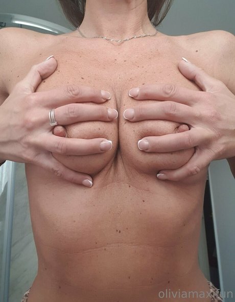 Oliviamaxifun nude leaked OnlyFans pic