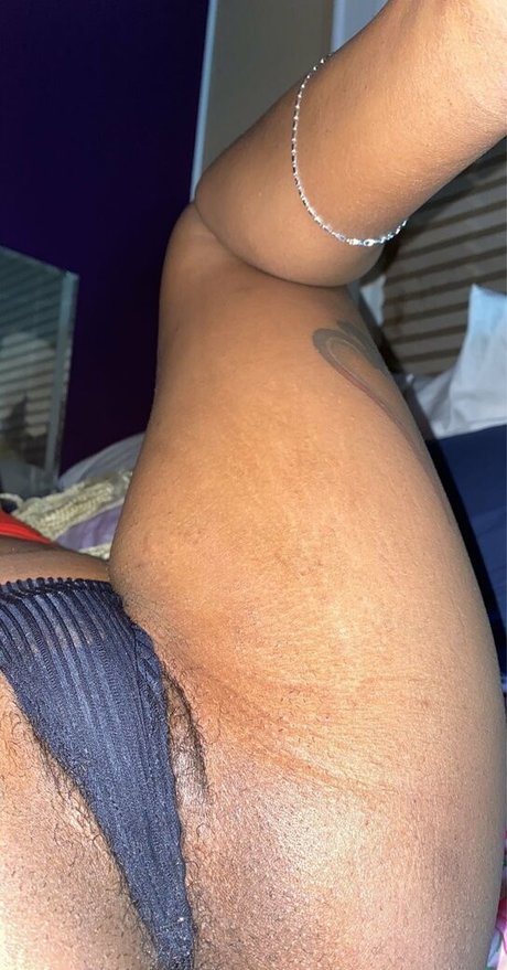 Nellycantsay nude leaked OnlyFans pic