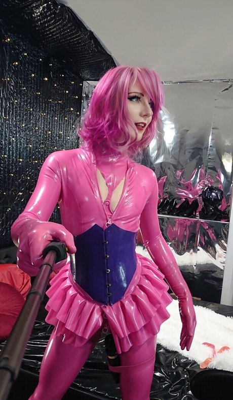 Latexirime nude leaked OnlyFans pic