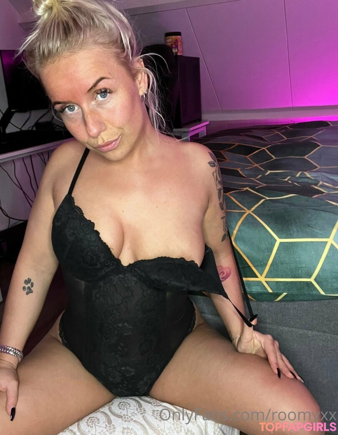 Roomyxx Nude Leaked OnlyFans Photo #19