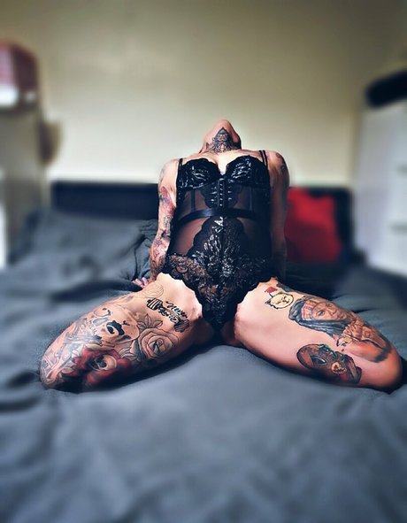 Tattooedpaula nude leaked OnlyFans pic