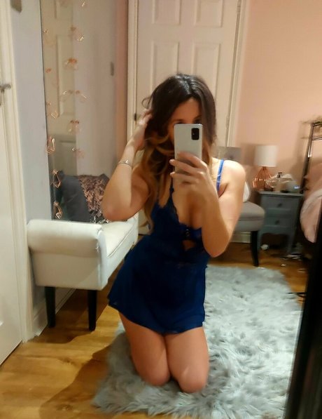 Littlemisslouj nude leaked OnlyFans pic