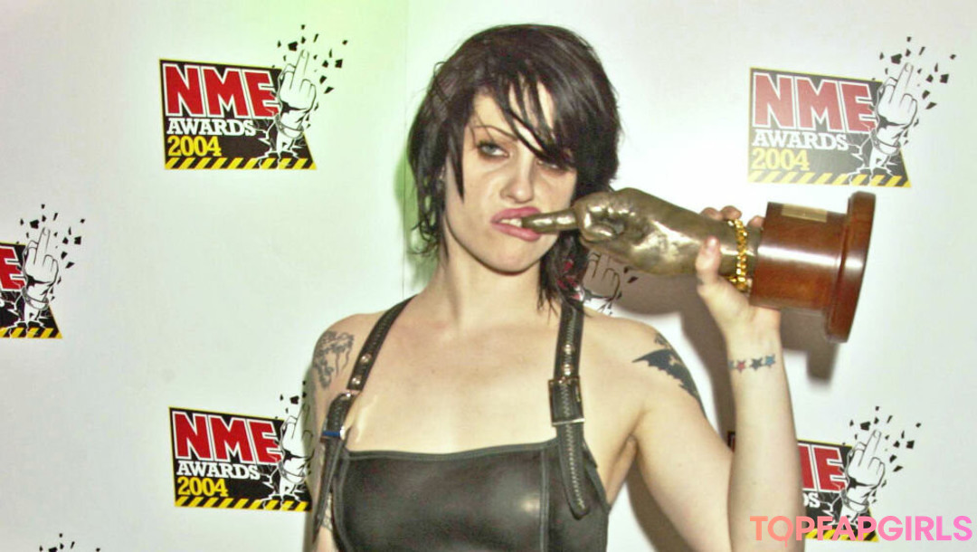 Brody Dalle Nude Leaked OnlyFans Photo #15