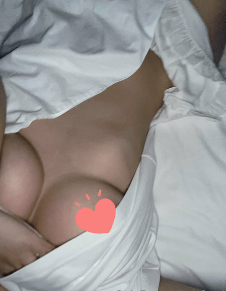Mai Le nude leaked OnlyFans pic