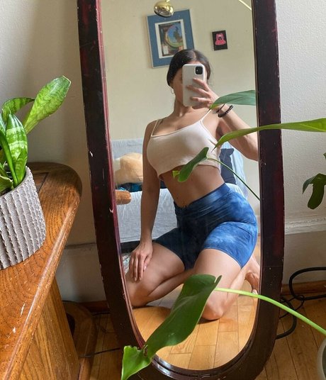 Scorpio Yoga Girl nude leaked OnlyFans photo #1