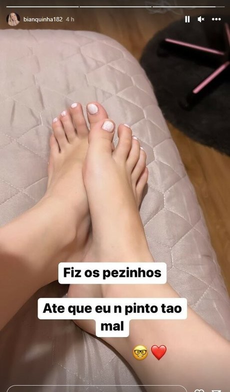 Bianquinha182 nude leaked OnlyFans pic