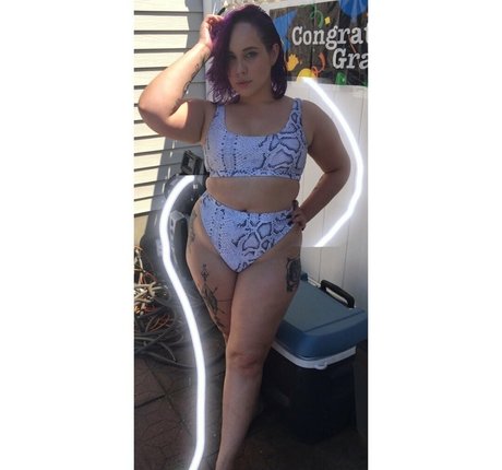 Kcosplayersiren nude leaked OnlyFans pic
