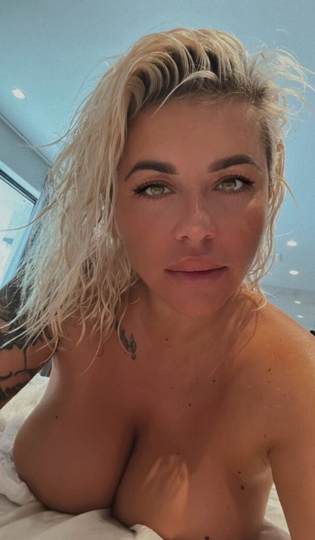 Raluval nude leaked OnlyFans pic