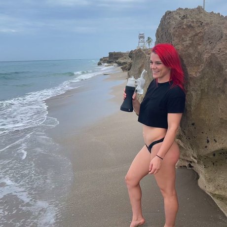 Gillian Robertson nude leaked OnlyFans pic