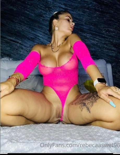 Rebecaaswet96 nude leaked OnlyFans pic