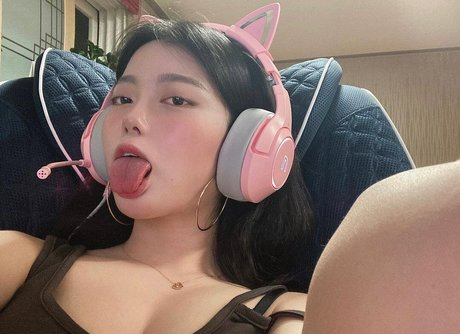 Mihye02 nude leaked OnlyFans pic