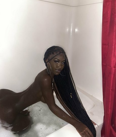 Lazelle Doll nude leaked OnlyFans pic