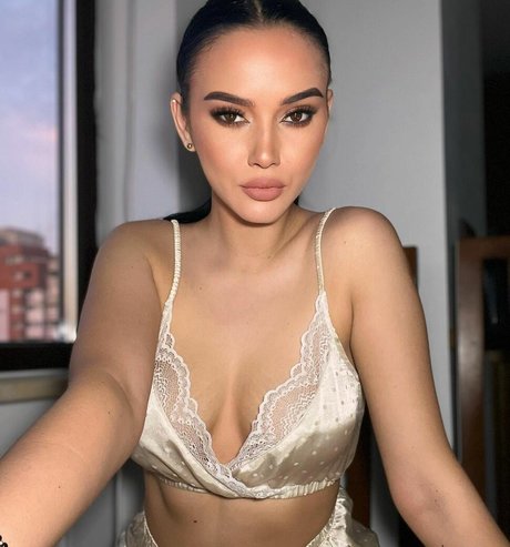 Alina03m nude leaked OnlyFans photo #12