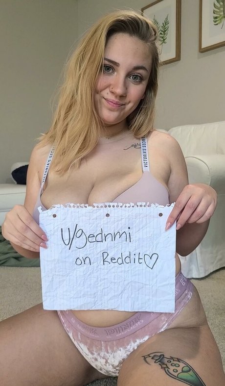 Samanthakittyy nude leaked OnlyFans pic