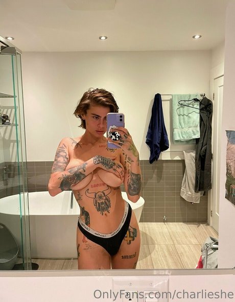 Charlieshe nude leaked OnlyFans photo #7