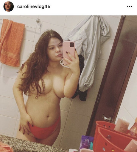 Caroline Capelarii nude leaked OnlyFans pic