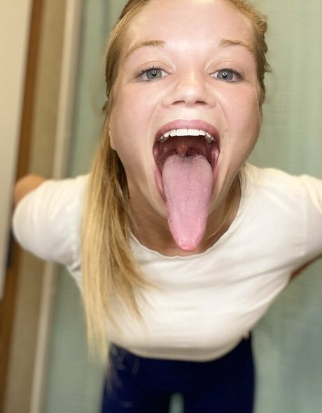 Katelynlongtongue nude leaked OnlyFans photo #7