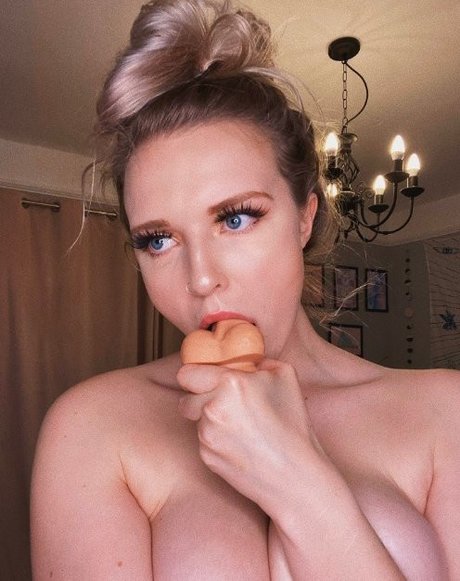 Millie Amber nude leaked OnlyFans pic