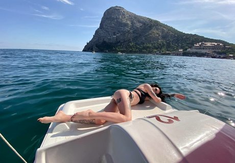 Aleksandra Petrova nude leaked OnlyFans photo #39