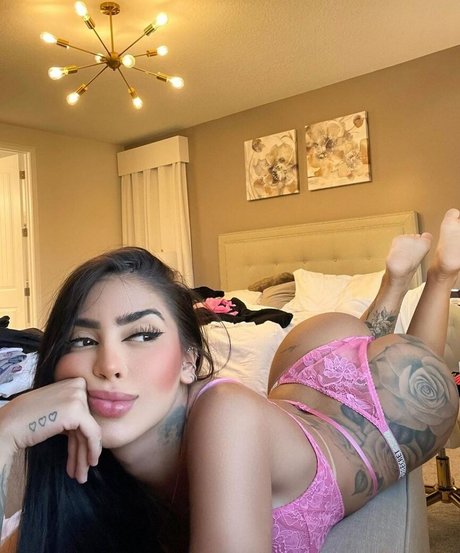 Mcmirella nude leaked OnlyFans pic