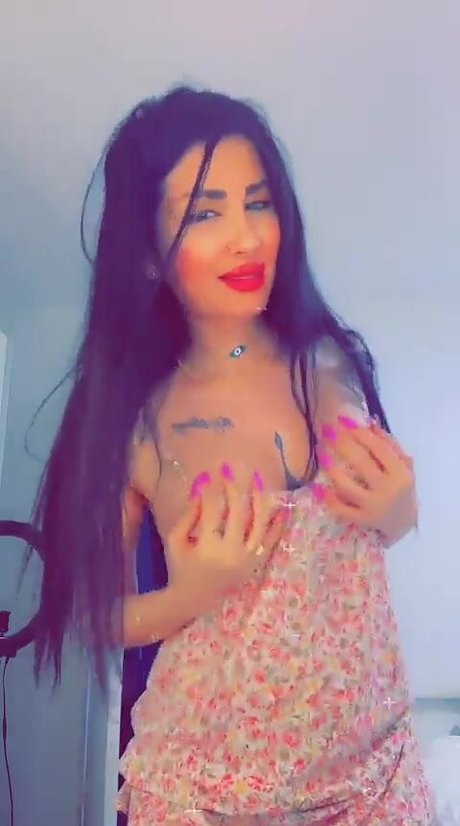 Mira Nouri nude leaked OnlyFans photo #24