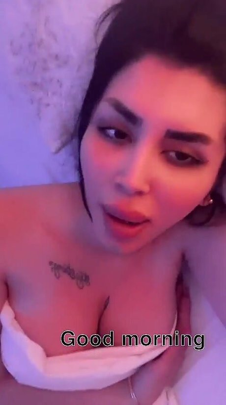 Mira Nouri nude leaked OnlyFans photo #9