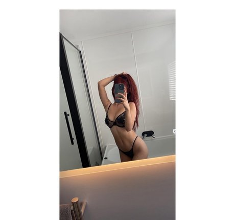 Redheadbarbiexo nude leaked OnlyFans pic