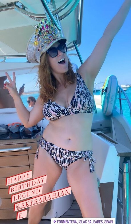 Sarah-Jane Mee nude leaked OnlyFans pic