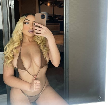 KDash nude leaked OnlyFans pic