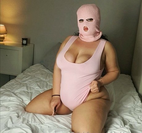 Chubbycleo nude leaked OnlyFans photo #2