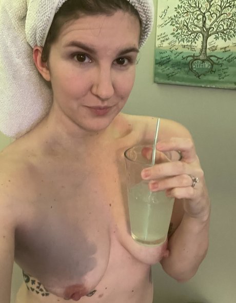 Lexisunshine3191 nude leaked OnlyFans pic