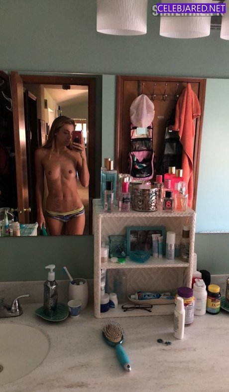 Sarahjolzzz nude leaked OnlyFans pic