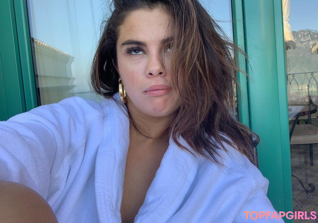 Selena Gomez Nude Leaked OnlyFans Photo #832