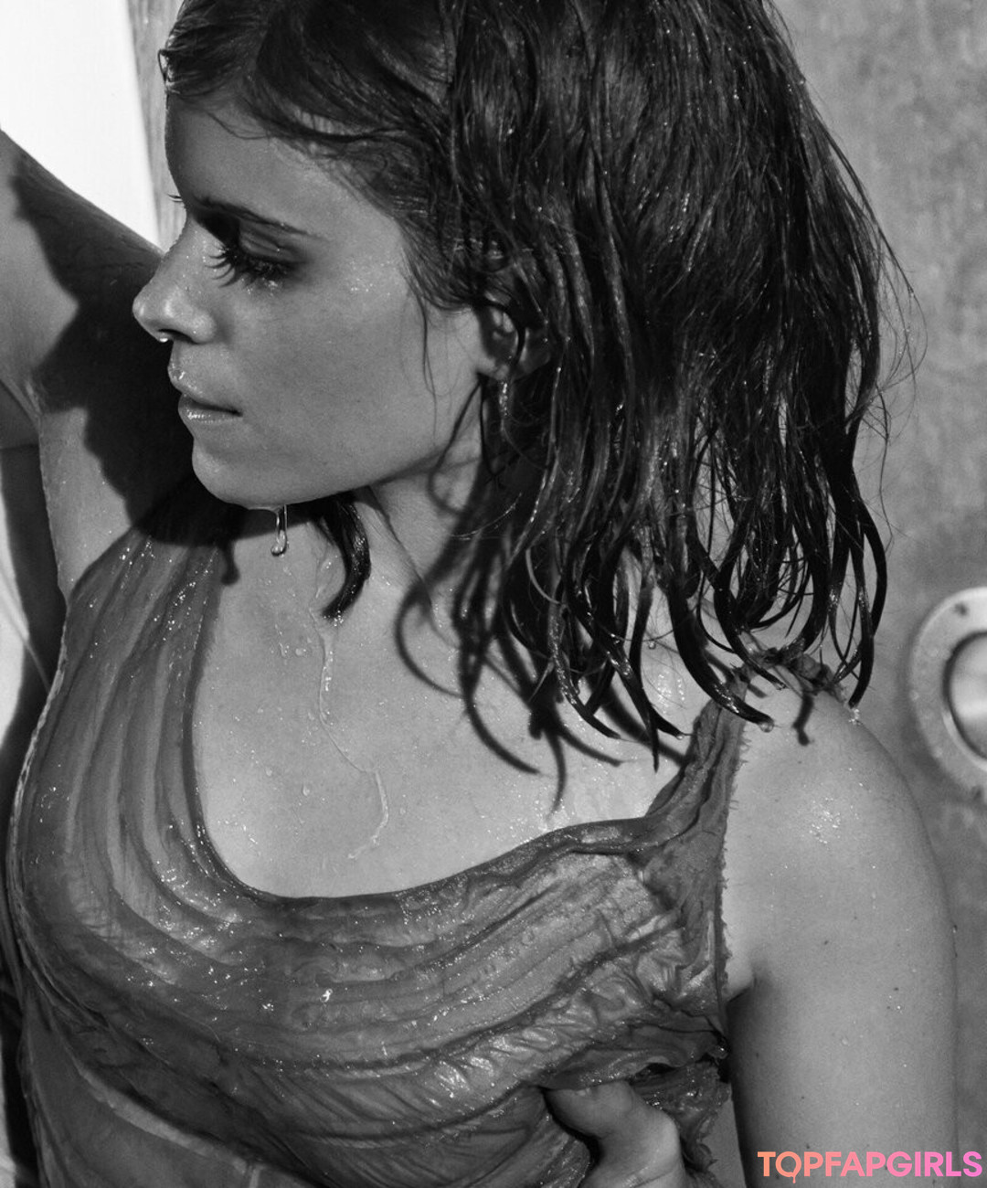 Kate Mara Nude Leaked OnlyFans Photo #8