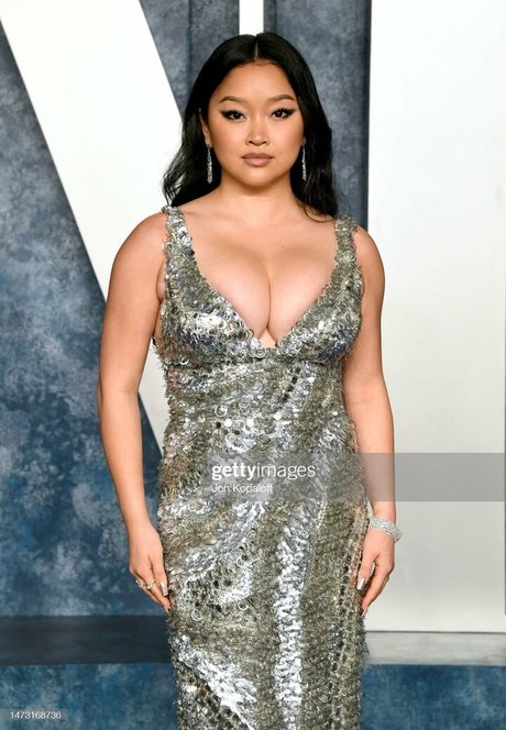 Lana Condor Tits