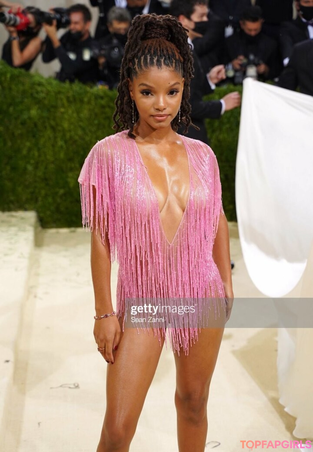 Halle Bailey Nude Leaked OnlyFans Photo #203