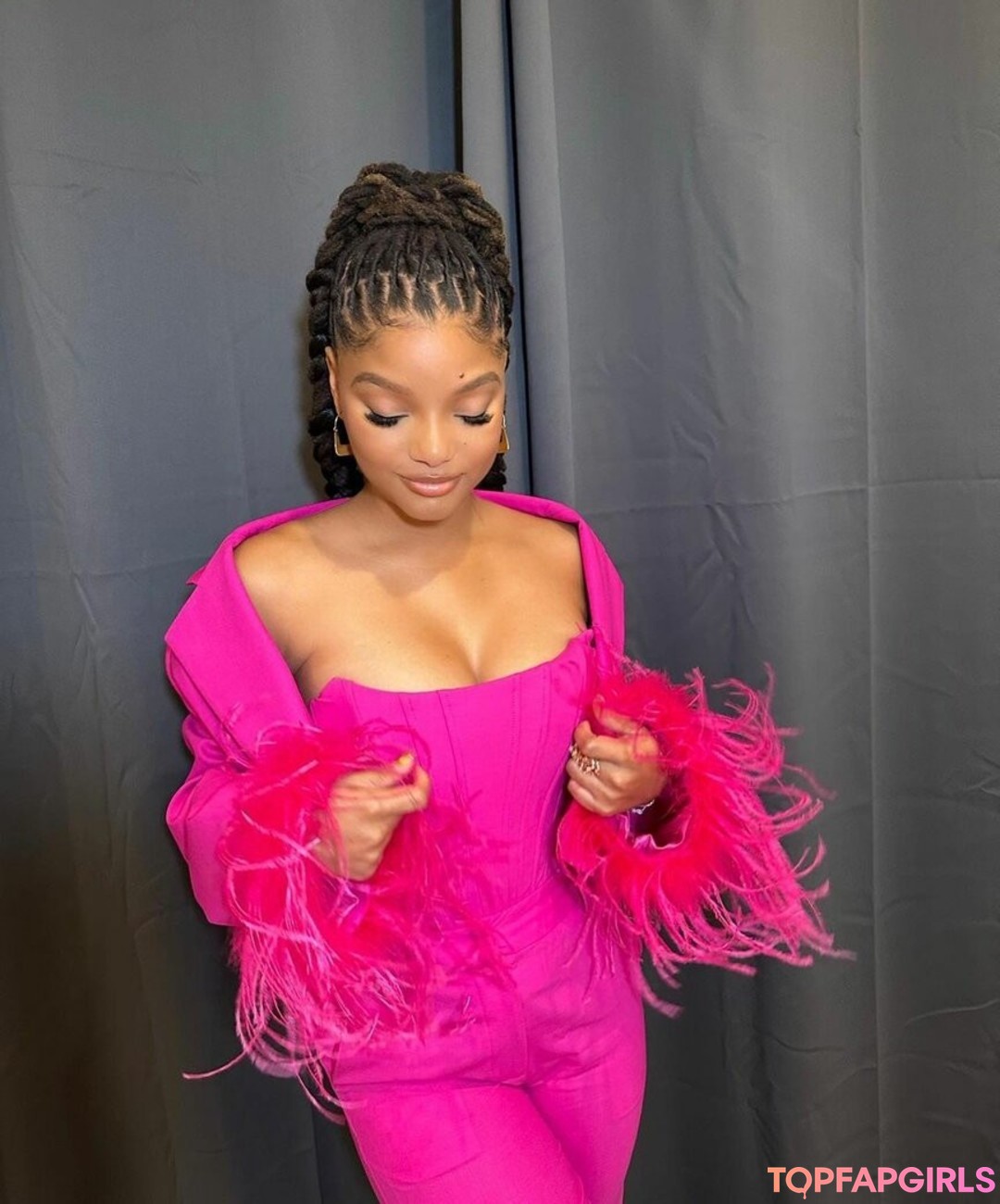 Halle Bailey Nude Leaked OnlyFans Photo #194