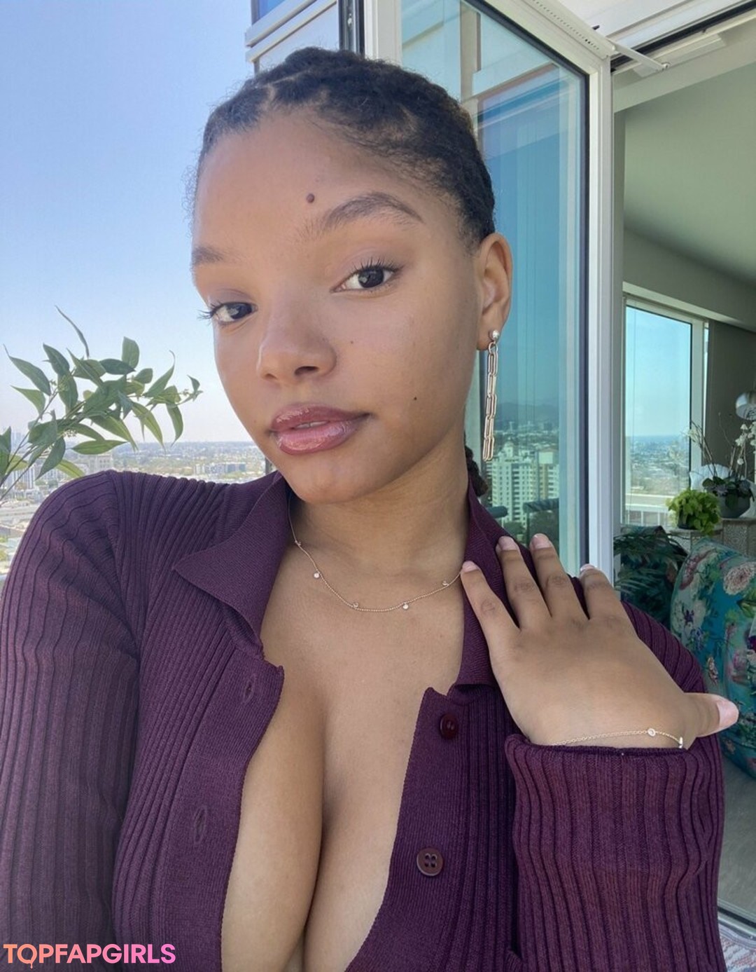 Halle Bailey Nude Leaked OnlyFans Photo #219