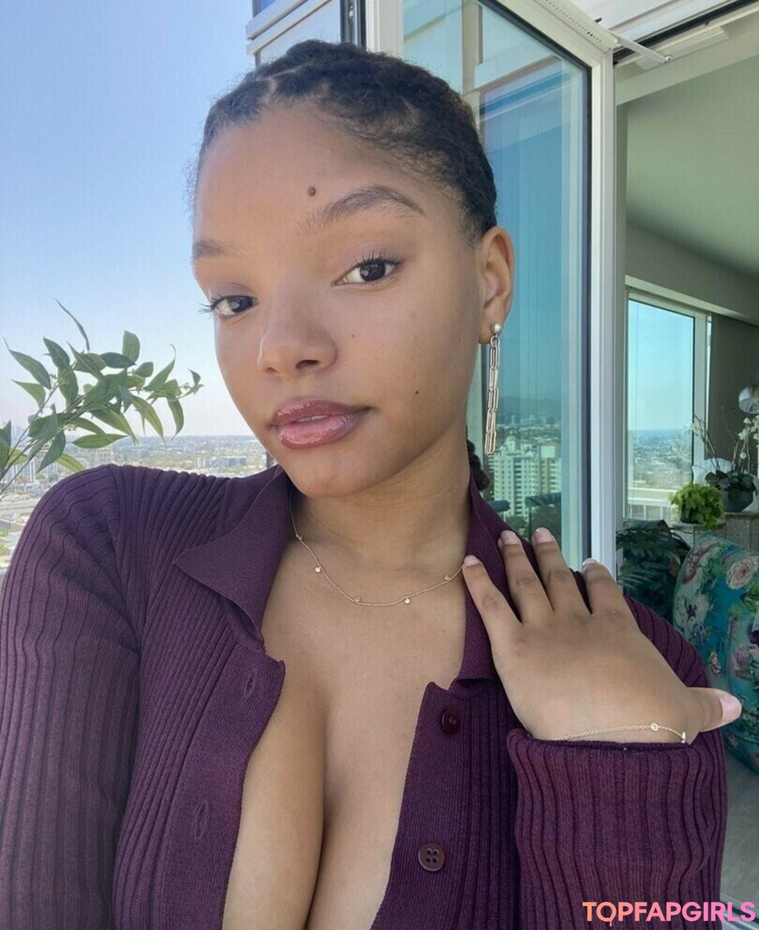 Halle Bailey Nude Leaked OnlyFans Photo #324