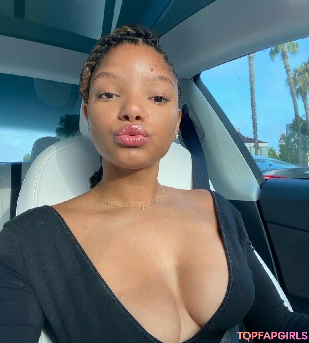 Halle Bailey Nude Leaked OnlyFans Photo #269