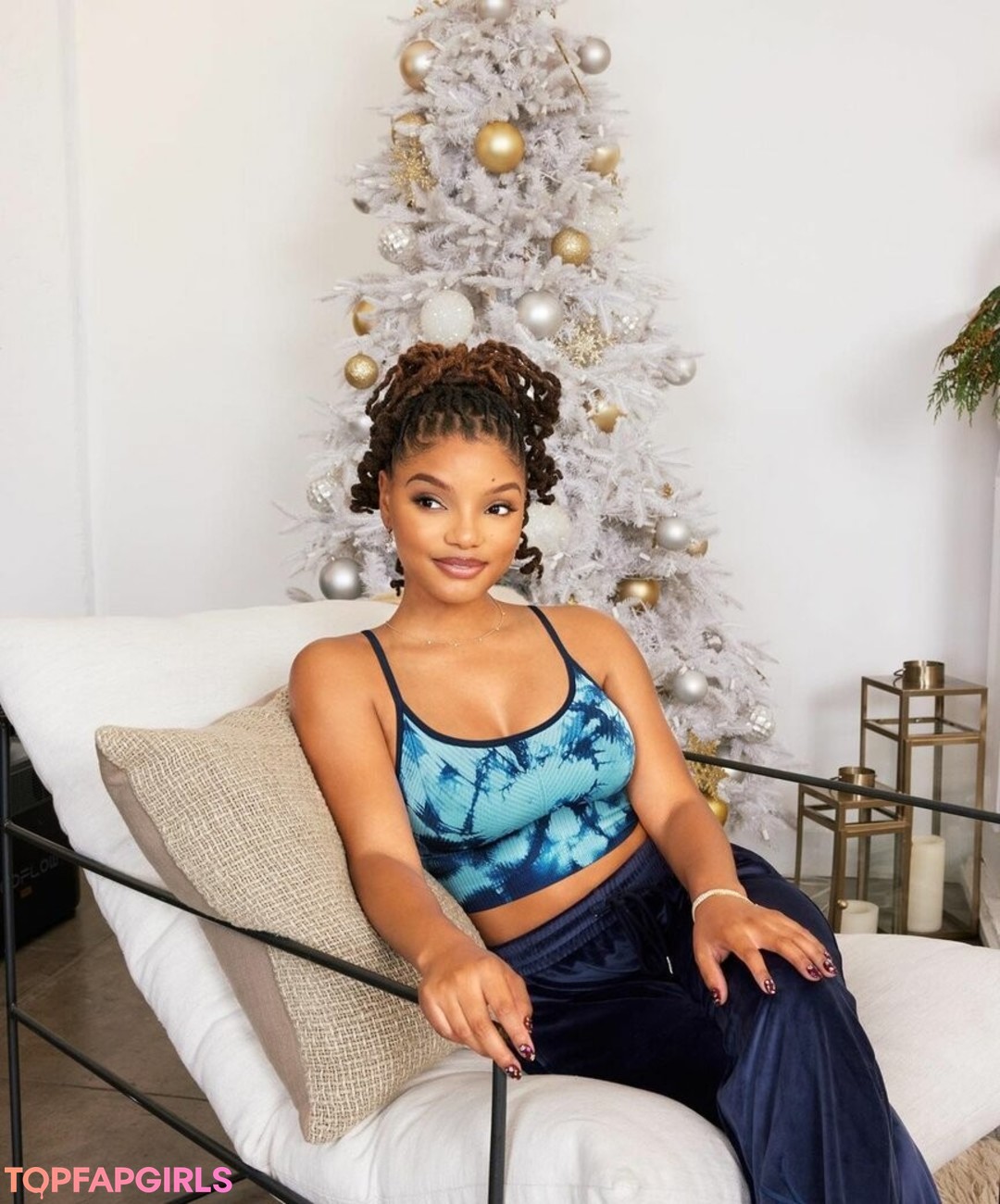 Halle Bailey Nude Leaked OnlyFans Photo #115