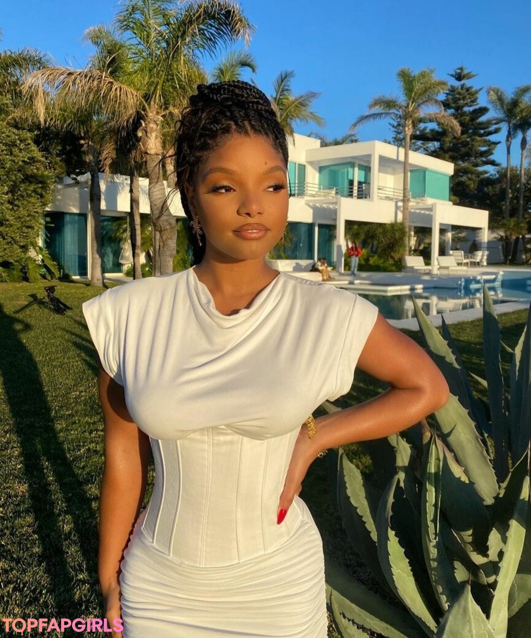 Halle Bailey Nude Leaked OnlyFans Photo #120