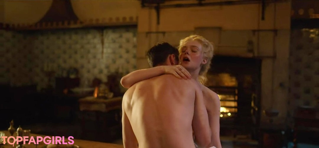 Elle Fanning Nude Leaked OnlyFans Photo #229