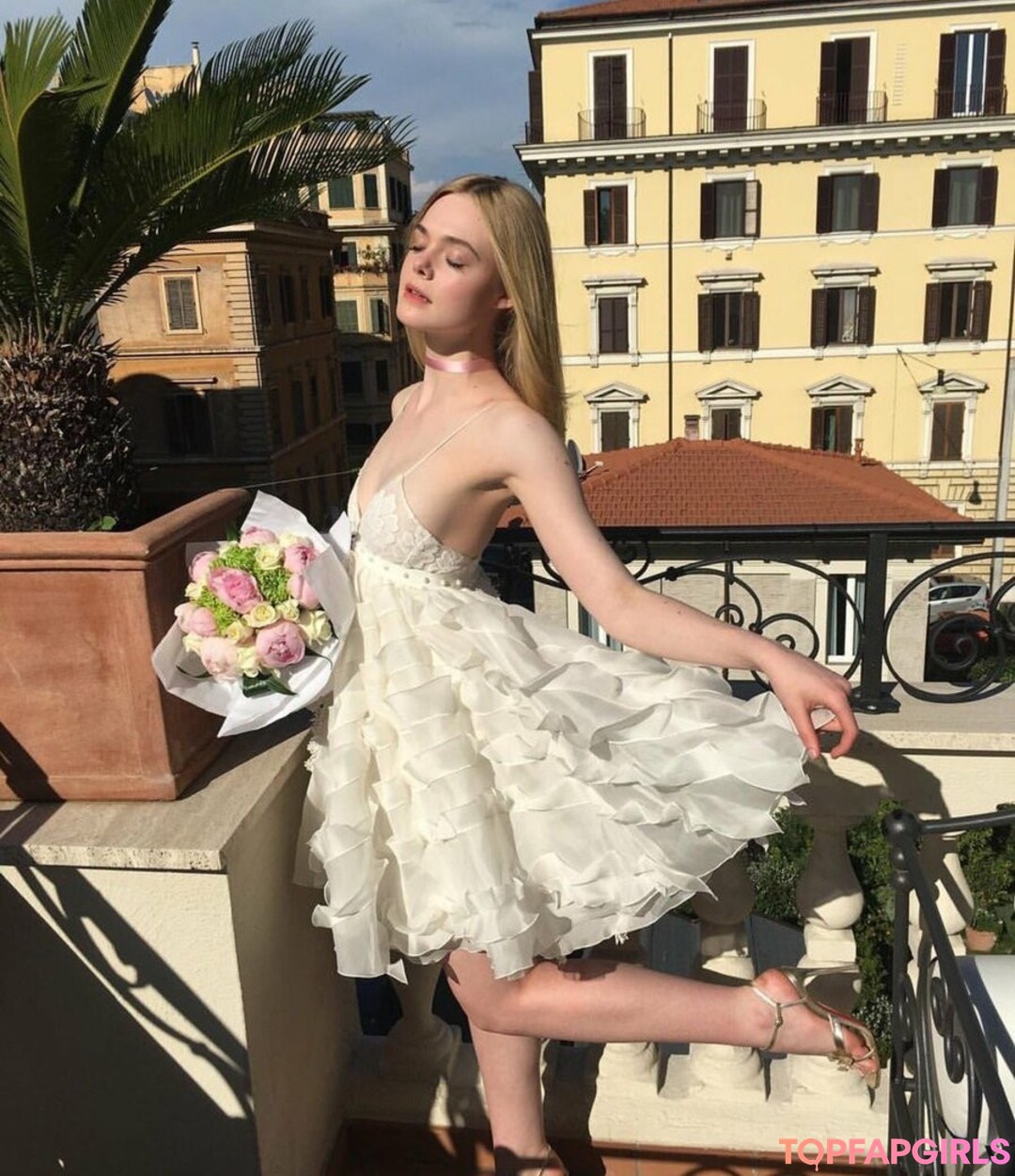 Elle Fanning Nude Leaked OnlyFans Photo #858