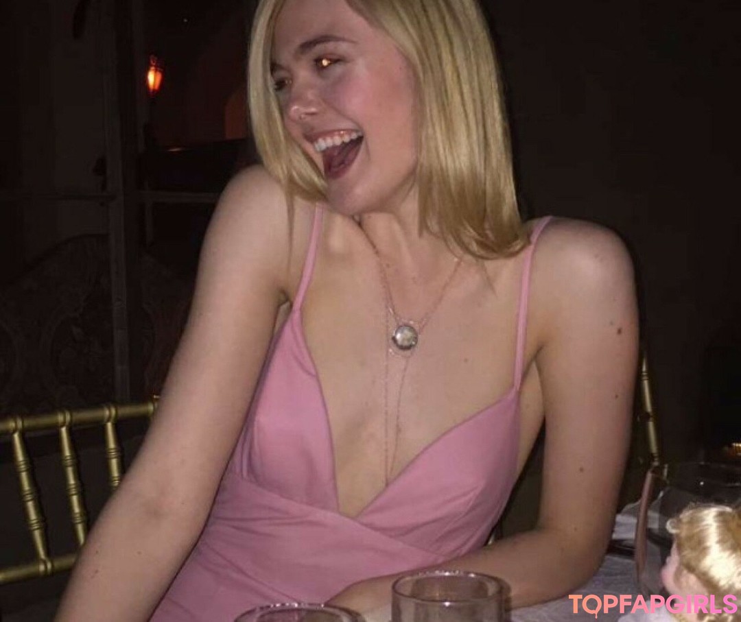 Elle Fanning Nude Leaked OnlyFans Photo #242